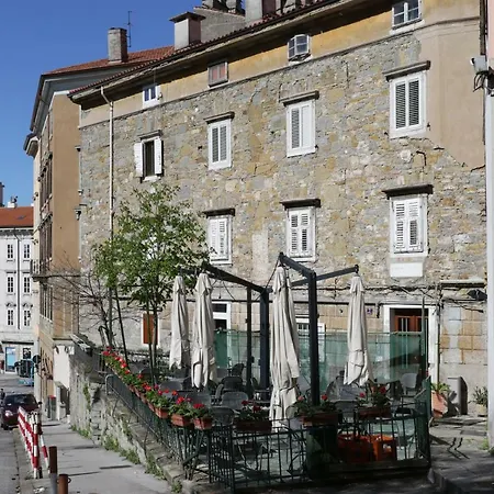 Ventodestate *
